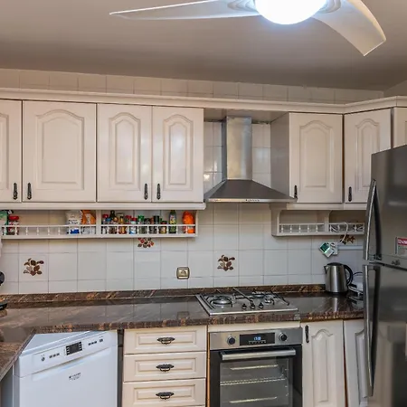 Coastal Retreat 5br - Pool & Seaviews * Fuengirola