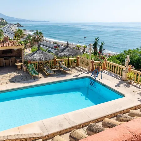 Coastal Retreat 5br - Pool & Seaviews Villa *